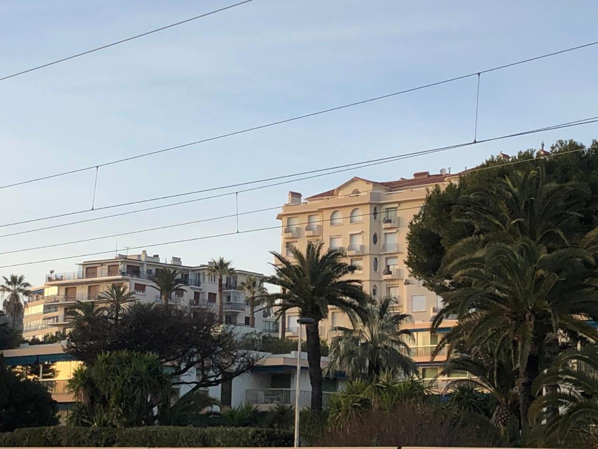 Cannes Les Pins Екстер'єр фото
